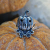 Size 9, Mr Valloween