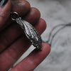 Lion's Paw Shell, chain included