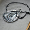 Scallop Shell, chain included