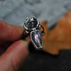 Size 7, Grave Flower