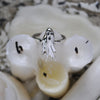 SIZE 10, A haunting! Ghost Rings