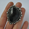 Size 6, Falling Star, Arfvedsonite